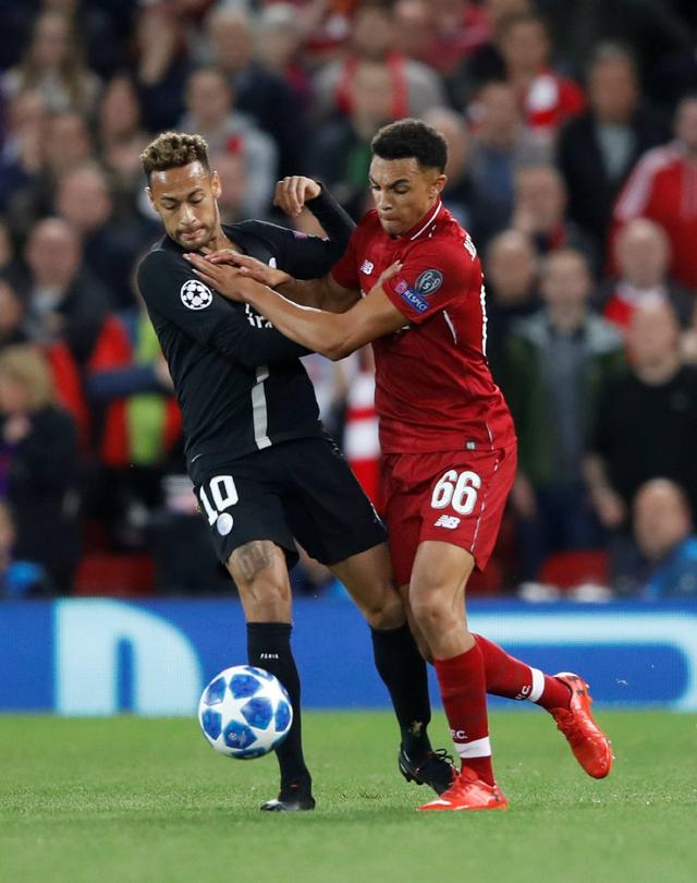 汉堡vs斯图加特：洛孔加、卢卡-武什科维奇首发，努贝尔、达希勒出战